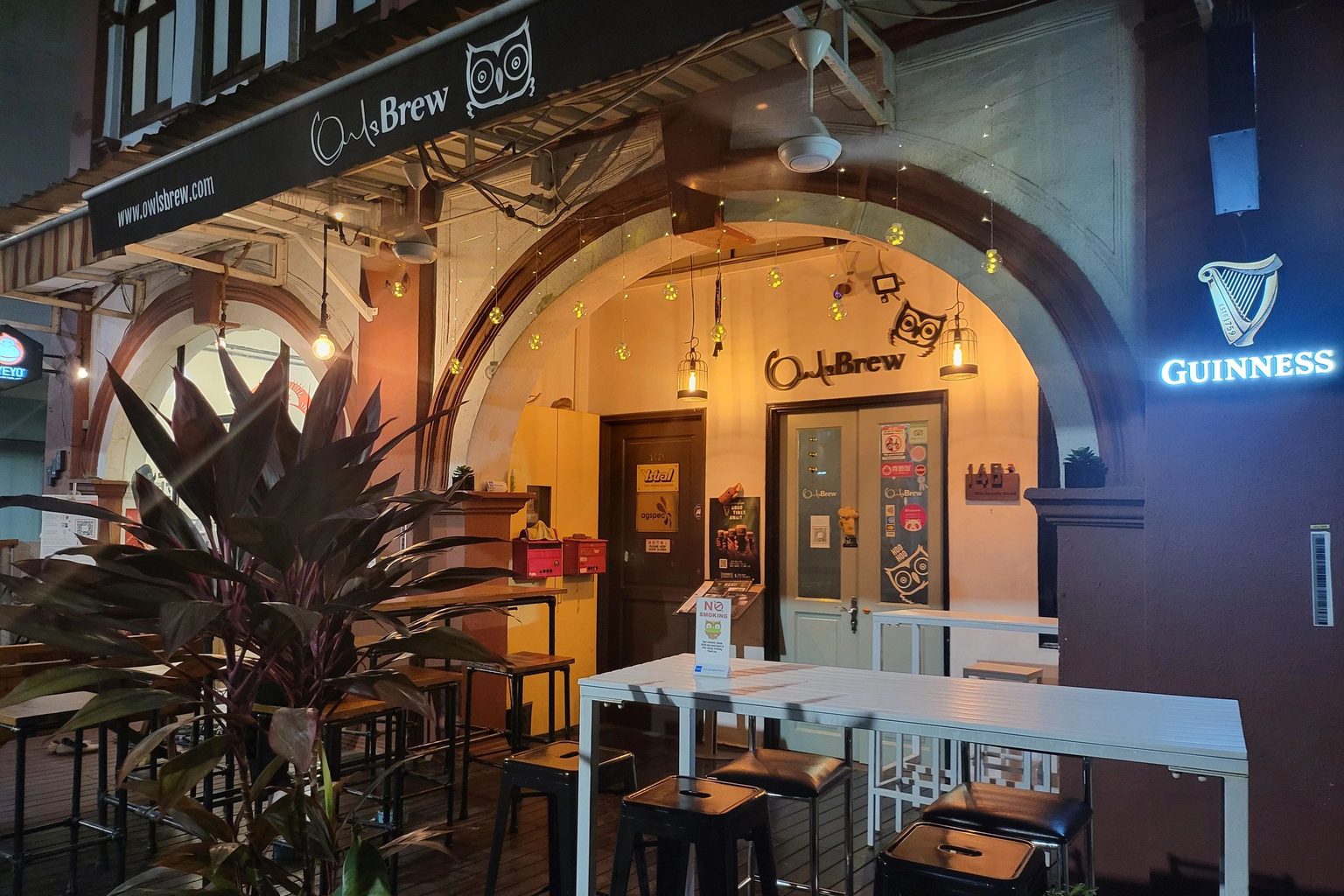 Owl's Brew Taps Jason Lewis for Spiked Pop Campaign